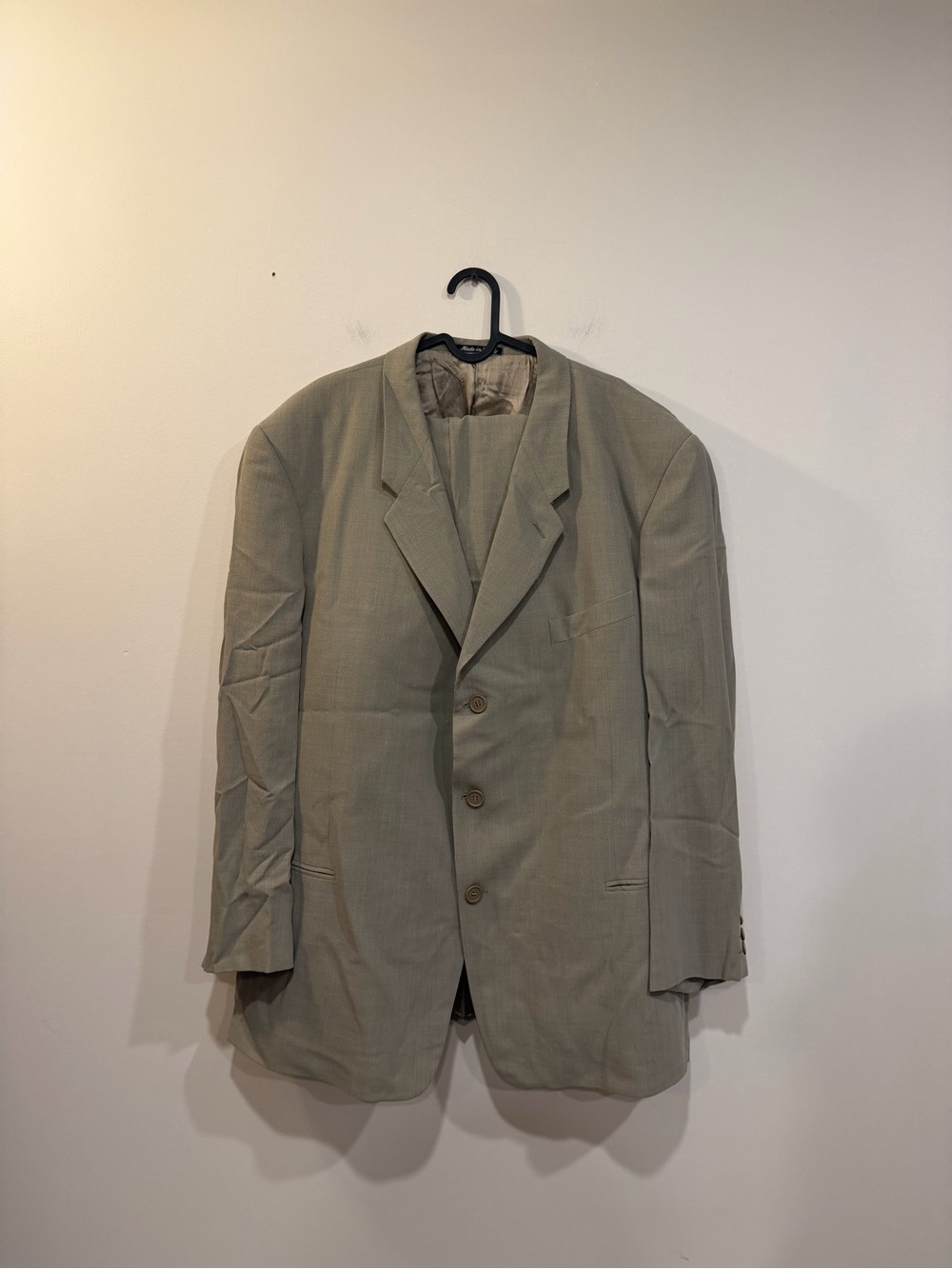 GIORGIO ARMANI SUIT SZ.46